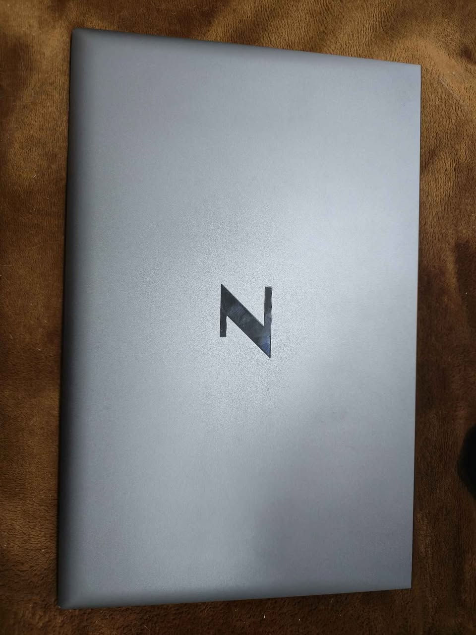 HP ZBook Firefly 15 G7 – بۆ فرۆشتن
تایبەتمەندیەکان:
مۆدێل: HP ZBook Firefly 15 G7
سیستەم: Windows 11 Pro 64-bit
پرۆسێسەر: Intel Core i7-10810U (6 کۆر / 12 ثرێد، تا 4.90GHz)
رام: 16GB
گرافیک: NVIDIA Quadro P520 (4GB VRAM تایبەتی)
DirectX: وەشانی 12 Ultimate
BIOS: UEFI
وەسف:
لابتۆپێکی پیشەیی و بەهێزە، زۆر گونجاوە بۆ ئۆتۆکاد، کارە ئەندازیاریەکان، 3D، مۆنتاژ، پرۆگرامسازی و چەند کار لە یەک کاتدا. ئامادەی بەکارهێنانە.
پەیوەندی بکە بۆ نرخ و زانیاری زیاتر.
_________________________

HP ZBook Firefly 15 G7 – للبيع
المواصفات:
الموديل: HP ZBook Firefly 15 G7
النظام: Windows 11 Pro نسخة 64 بت
المعالج: Intel Core i7-10810U (6 أنوية / 12 مسار، حتى 4.90GHz)
الرام: 16 جيجابايت
كرت الشاشة: NVIDIA Quadro P520 بذاكرة 4GB مخصصة
DirectX: إصدار 12 Ultimate
وضع BIOS: UEFI
الوصف:
لابتوب وركستيشن احترافي وقوي، مناسب لبرامج الهندسة مثل AutoCAD، التصميم ثلاثي الأبعاد، المونتاج، البرمجة وتعدد المهام. الجهاز جاهز للعمل.
للتواصل ومعرفة السعر يرجى المراسلة.
______________________
HP ZBook Firefly 15 G7 Mobile Workstation – For Sale
Specifications:
Model: HP ZBook Firefly 15 G7
OS: Windows 11 Pro 64-bit
Processor: Intel Core i7-10810U (6 Cores / 12 Threads, up to 4.90GHz)
RAM: 16GB
Graphics: NVIDIA Quadro P520 (4GB Dedicated VRAM)
DirectX: 12 Ultimate
BIOS Mode: UEFI
Description:
Powerful and professional mobile workstation. Perfect for engineering software, AutoCAD, 3D work, video editing, programming, and multitasking. Clean system and ready to use.
Contact for price and more details السليمانية, العراق


**إذا كنت صاحب هذا الإعلان وتريد حذفه لأي سبب، رجاءا أرسل رسالة إلى الدعم الفني**