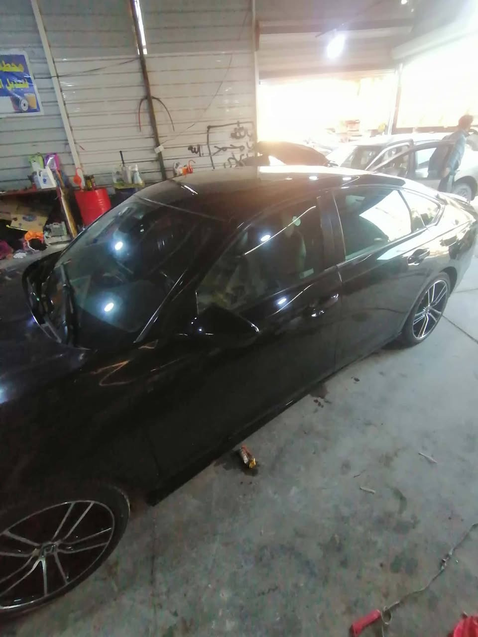 للبيع هوندا اكورد هايبرد سبورت موديل 24 رقم بغداد حادث امامي بنيد وچاملغ ايسر وتعديل في الشاصي  السعر 180اوبيها مجال المكان السيارة في النجف ***********..***********
