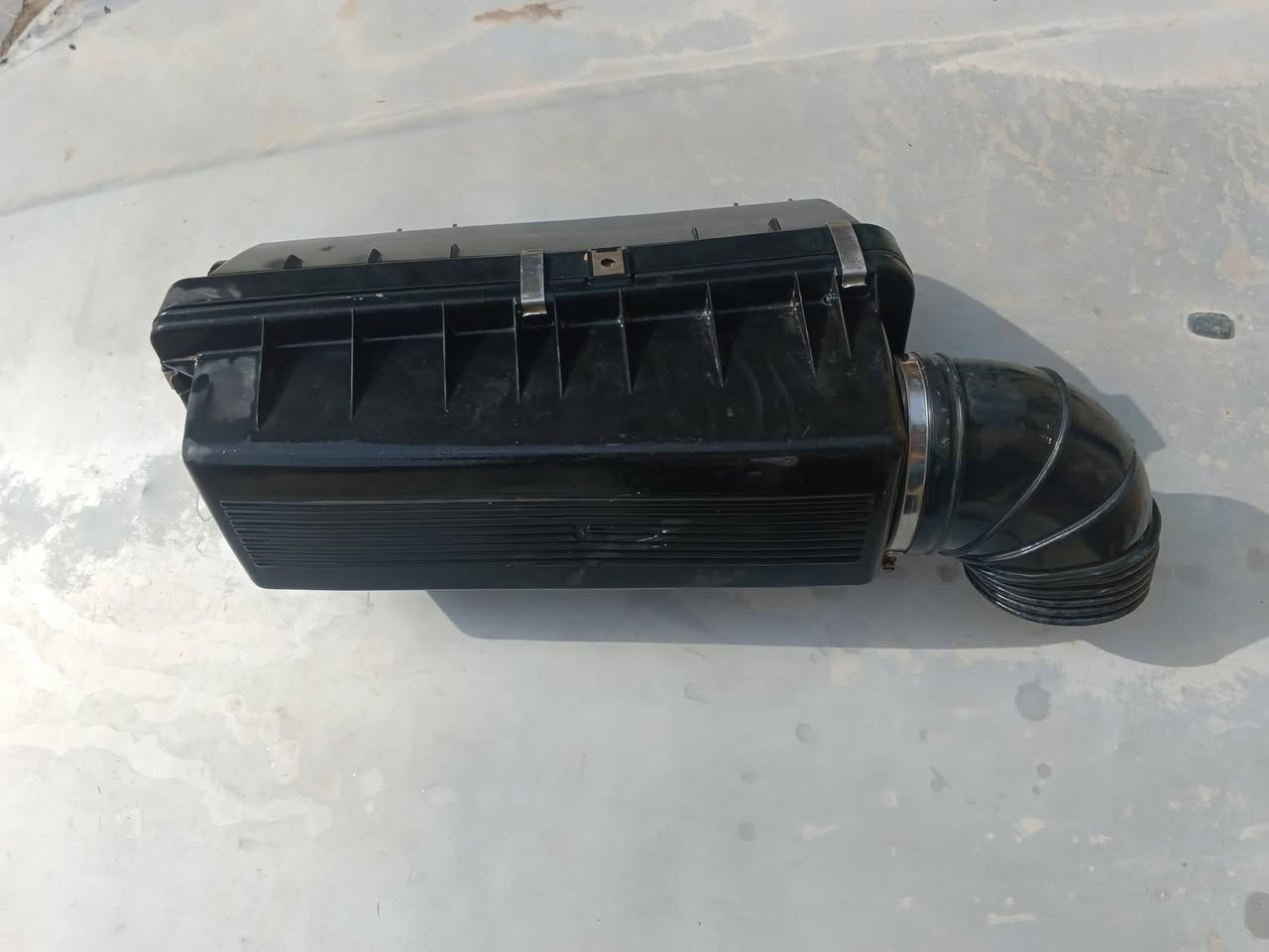 السلام عليكم للبيع شوتة +قطعة الي تصير جوه ***********
