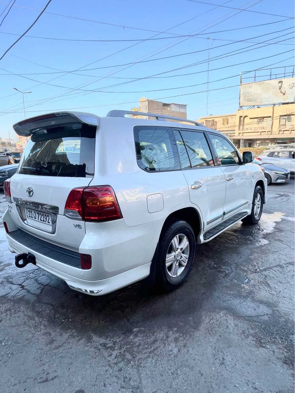 السلام عليكم للبيع لاندكروز موديل 2010 محدث 14 سيارة مكفوله من الصبغ والتبديل حتى الدعاميات البلاديات موجودات سيارة مابيهه كل نقص جاهزة من جميع النواحي ماشيه 152 الف رايدهه ب277 قفل مكاني الدورة ابو دشير للاتصال*********** بغداد, العراق
