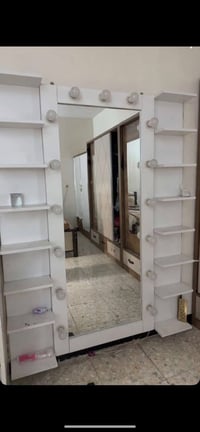 مرايا • رفوف • كاونتر