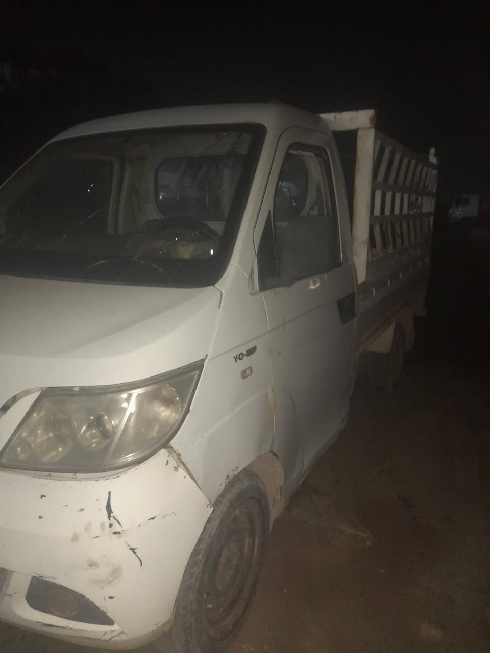 شيري حمل موديل ٢٠١٣ بدون تحويل  رقم بغداد سنوية لغاية ٢٠١٩  مكان السياره بغداد المدائن ***********
