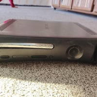 ابلي اكس بوكس 360 للبيع السعر 100 وبي مجال للاستفسار الرقم  0770032811...