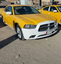 اسلام عليكم جارجر للبيع موديل 12مكينه كيرأكسن توهن مشدودات سياره جديده...