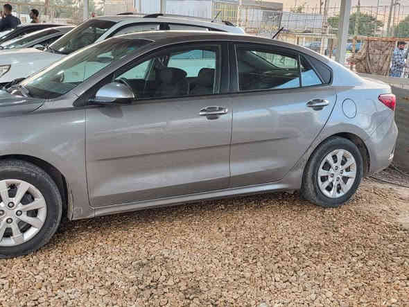 كيه ريو موديل 21 بغداد بسمي جاهزةمحرك كير حدادية تبريد تدفة  بيها جمالغ امامي وبنيد بدون دواخل وارد امريكي ماشيه 13الف محرك الف وستمية كامره خالفيه حساسات تحكم استيرن مثبت سرعه السعر 110مكان السيارة الدوانية قضاء الشامية *********** النجف
