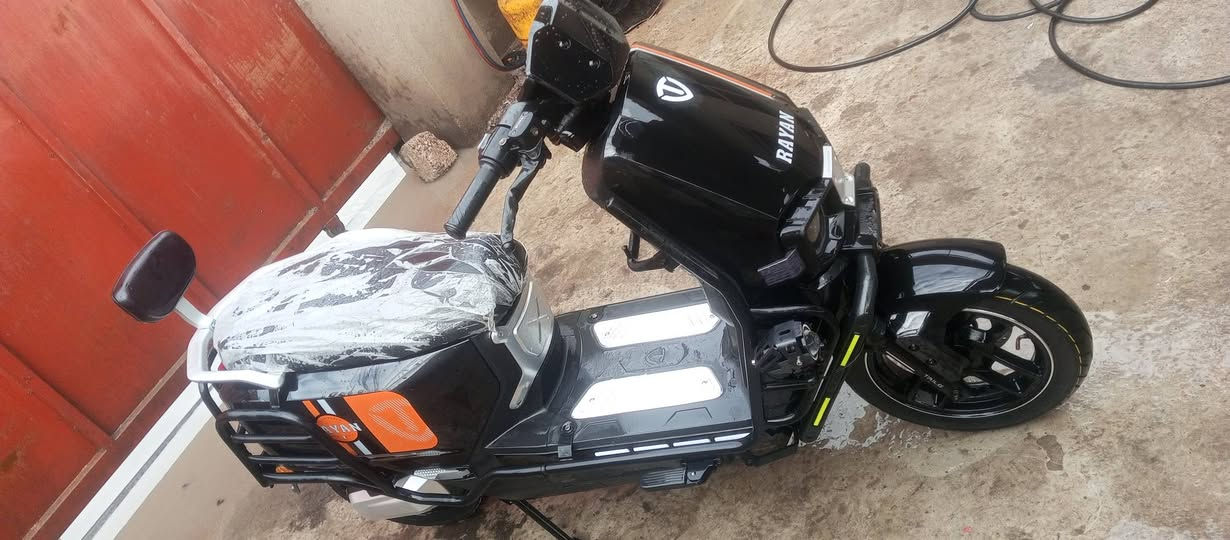 ماطور ريان ابو الدرع
6 بطاريات 
32 مبير 
دبل اسويج 
الماطور النظافه كدام العين الماطور جديد 
سعر مليون و٧٥ الف 
رقم ***********
