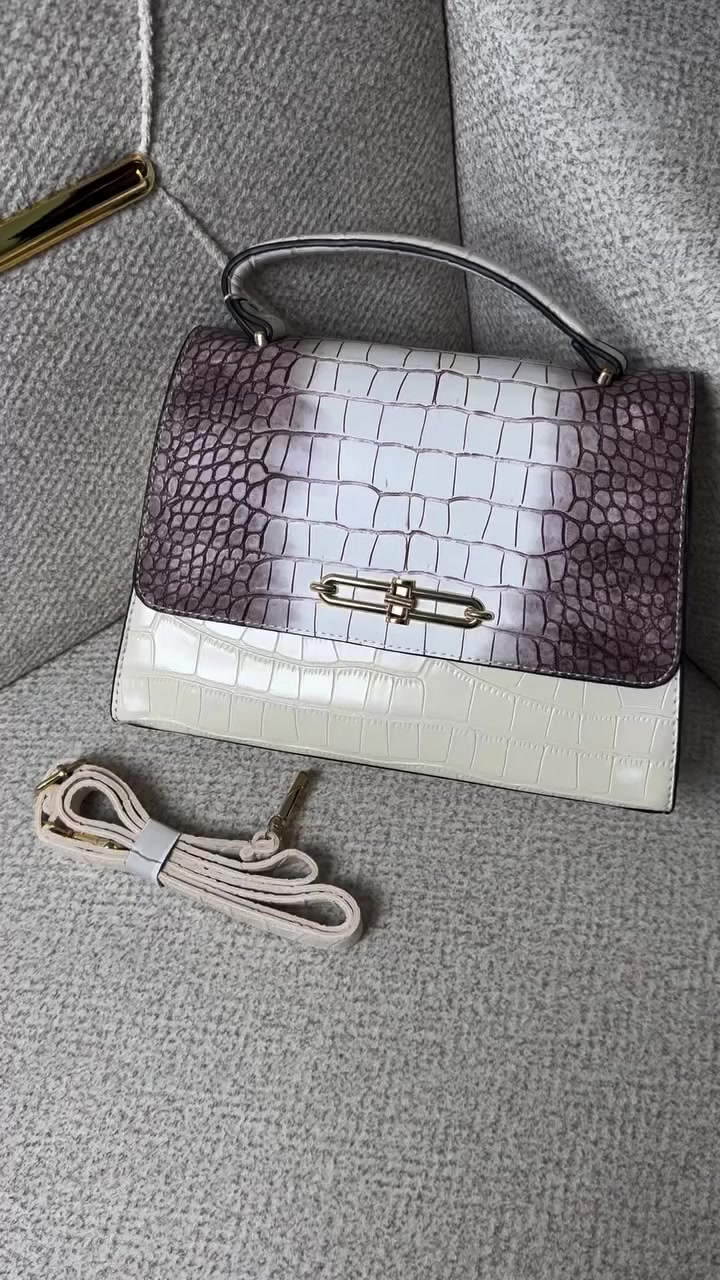 حقائب نسائية ماركات عالمية
#حقائب_نسائيه_ماركات_عالميه_باحجام_مختلفه


**إذا كنت صاحب هذا الإعلان وتريد حذفه لأي سبب، رجاءا أرسل رسالة إلى الدعم الفني**