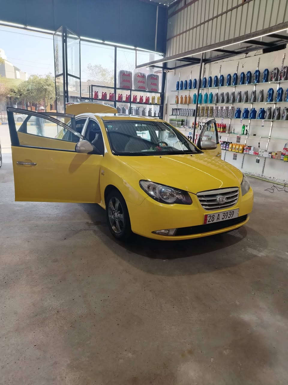 السلام عليكم النتره مواصفات افانتي ٢٠٠٩  اسلايت رقم نجف بدون ضرر  بسمي هيئه وغرامات صفر سياره جاهزه كير أو مكينه شرط طخم  جديد أو طخم ويلكب جديد تايات جدد بااتري جديد شباب سياره جاهزه كبل ع شارع السعر ١١٧ الاستفسار الرقم *********** خاص ما جاوب اتصل أو تدلل
