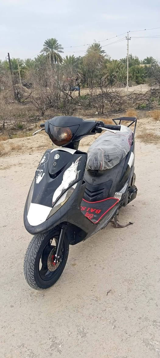 سلام عليكم
دراجه ماكس للبيع بوشه 49 
سلف هندر كهربيات كله شغاله 
صالنصه FM
السعر 450وبيه مجال للطيبين 
مكان دوانيه قضاء عفك


**إذا كنت صاحب هذا الإعلان وتريد حذفه لأي سبب، رجاءا أرسل رسالة إلى الدعم الفني**