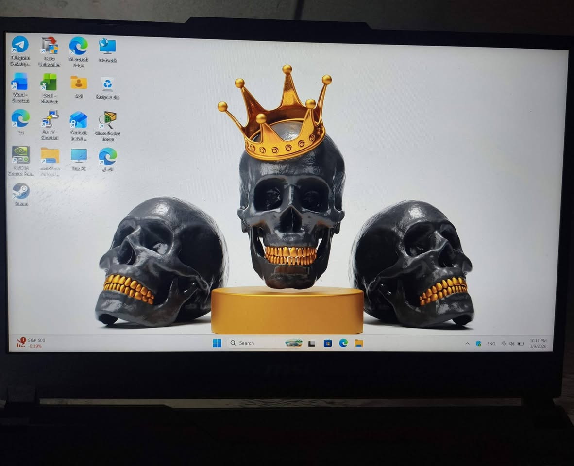 🎮 MSI Cyborg 15 A13UDX — للبيع في بغداد
💻 جهاز gaming احترافي للبيع استخدام قليل جدا بسبب العمل 
⚡ المواصفات:
Intel Core i5-13420H
GeForce RTX 3050 6GB GDDR6
RAM: 16GB DDR5
SSD: 512GB
شاشة 15.6" FHD 144Hz Anti-Glare
كيبورد RGB باللغتين العربية والإنجليزية
💰 السعر: 900,000 دينار عراقي (وبيه مجال)
📍 المكان: بغداد — الشعب
📞 للاستفسار والتواصل:
***********
