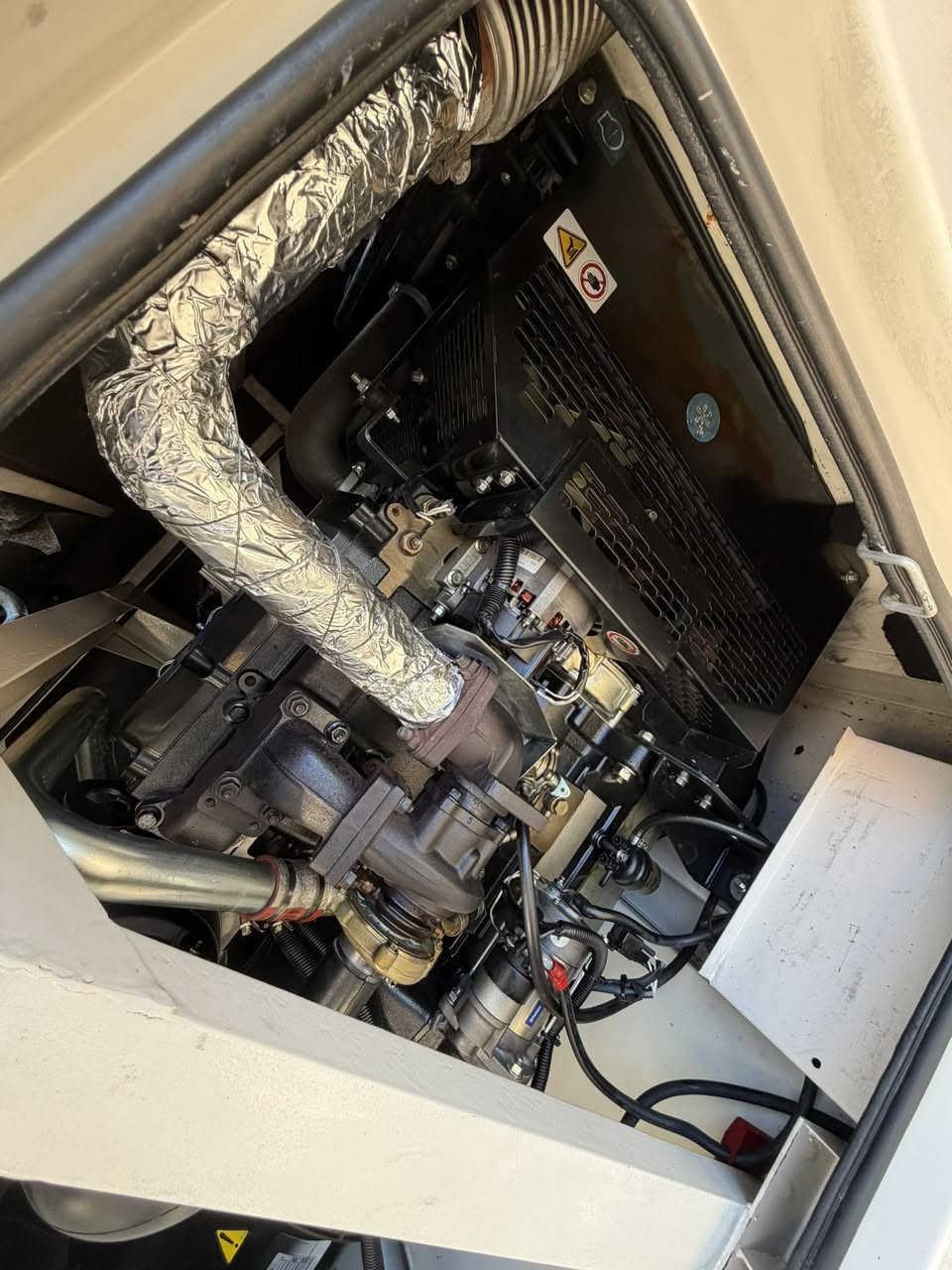 #الثقه_موبالكلام_بالشغل[0️⃣7️⃣8️⃣1️⃣2️⃣3️⃣4️⃣5️⃣2️⃣3️⃣2️⃣]
🔷نوع المحرك:بيركنز انكليزي 🇬🇧Perkins U K
🔷القدره:50KVA
🔷المحرك:3 بستم /سوبر
🔷عدد ساعات التشغيل:107ساعة⏰
🔷نوع الملف:لوري سومر فرنسي نحاس100%🇫🇷
🔷كاتم
🔷مع سسستم بروتكشن كامل للحمايه ونظام اوتو Ato
🔷مع خزان وقود 150 لتر
🔷لمعرفة السعر ضع الرقم 69 داخل منشور البيج او الاتصال:-
🔷☎️رقم الهاتف:0️⃣7️⃣8️⃣1️⃣2️⃣3️⃣4️⃣5️⃣2️⃣3️⃣2️⃣
#علي_الباشا
🔷العنوان:بابل/الحله/الجزائر-مجاور مستشفى الحياة-ومقابيل ملعب الجزائر
🔷يوجد توصيل لجميع محافظات العراق 🇮🇶 🚛🚚
