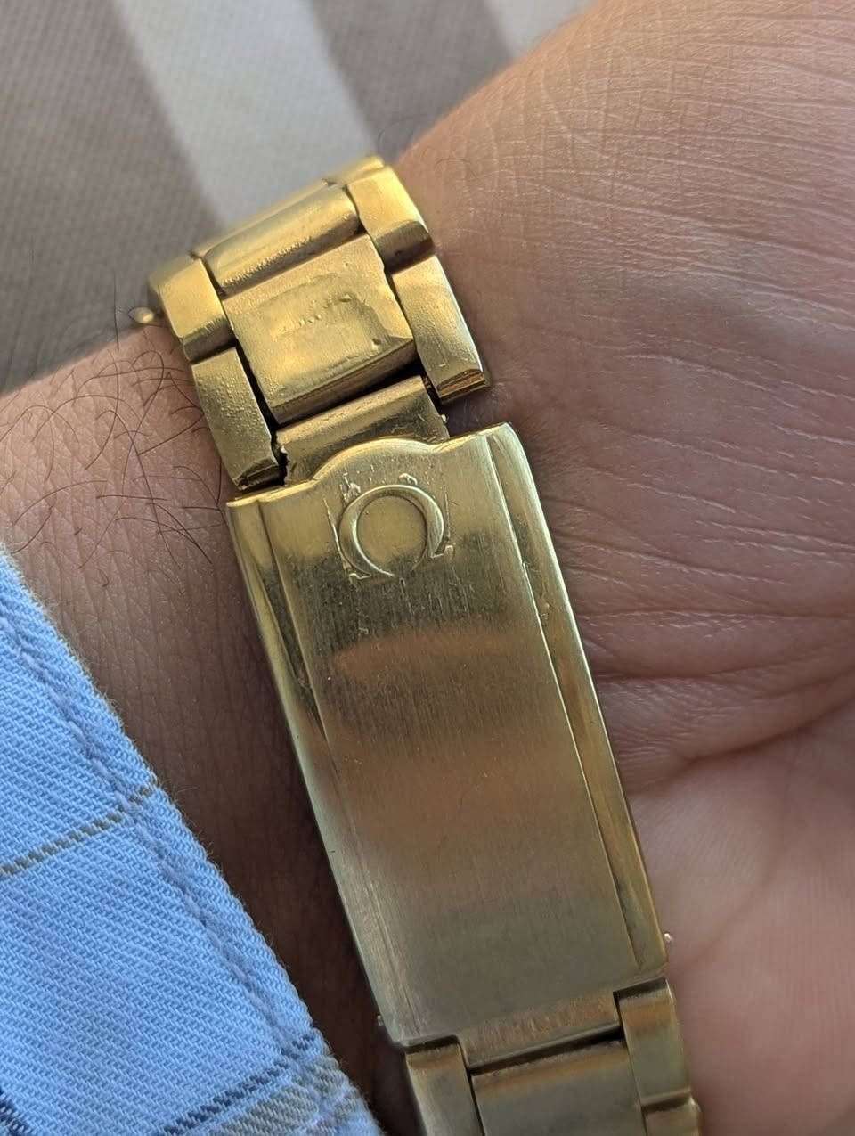بسم الله ..ساعهOMEGA 🇨🇭
 اوميجا جنيف سويسري اصلي اتوماتيك طلاء دهب  لمحبين الفيندج قطعه مخزنه تعمل بدقه موديل بدايه انتاج السبعينات ملحق في الصور مواصفات الموديل.. يوجد شحن جميع الدول..عالمهتم تواصل خاص او واتساب االاتصال 
01067133627


**إذا كنت صاحب هذا الإعلان وتريد حذفه لأي سبب، رجاءا أرسل رسالة إلى الدعم الفني**