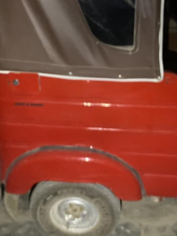 18 للبيع رقم وسنويه تكتك خير من الله مكينه عشرين معمره تعمير حلو مكاني مدينه الصدر السعر 4800 وبيهه مجال  الرقم ***********
