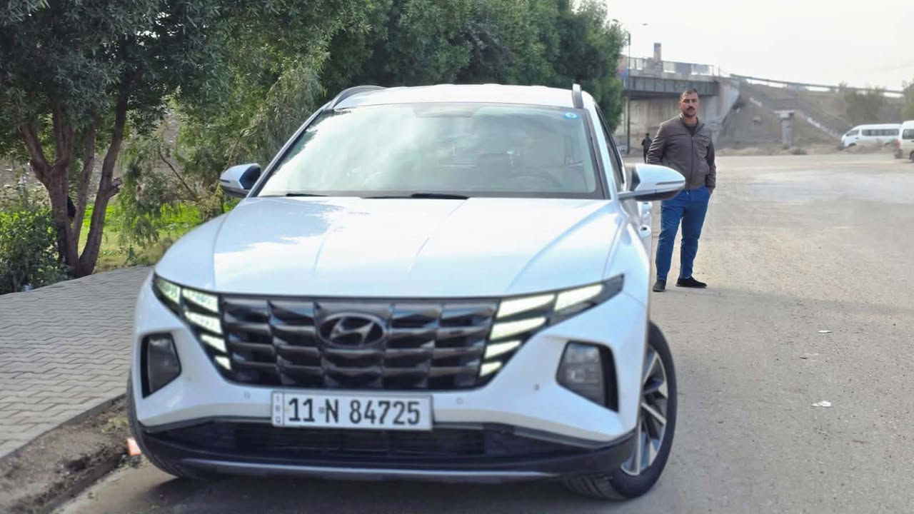 سلام عليكم 
للبيع ولمراوس حسب القناعة 
توسان  موديل 20 خليجي
كير و محرك بلادي ع شركة  ماشية 68 الف
سعر 197  وبيهة مجال  
 مكاني بغداد    
للتصال /  ‭ ‭ ‭٠٧٨٧ ٤٩١ ٤٧٣١‬
