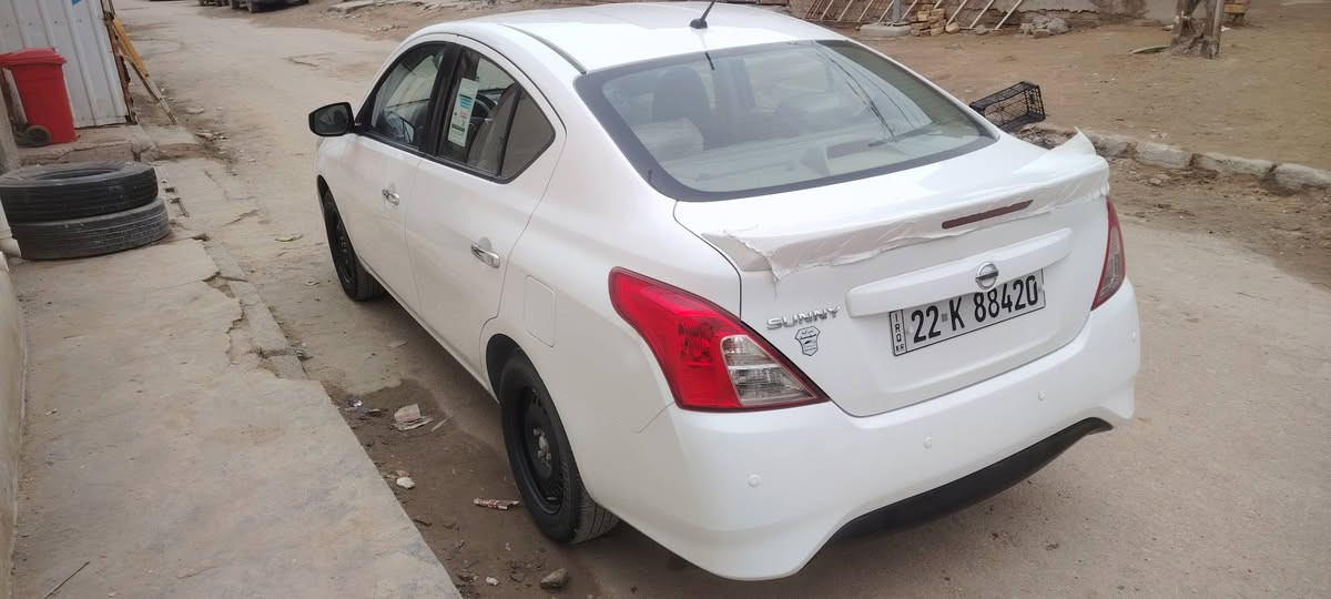 للبيع موديل ٢٤ كفاله عامه بيها سونار ماشيه ٤٧ مكان سياره ديوانيه سعر ١٢٥ وبيها مجال
***********
