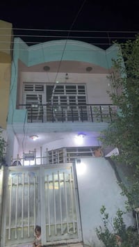 منطقة ٥٥ • حي الندى • طابق ونص