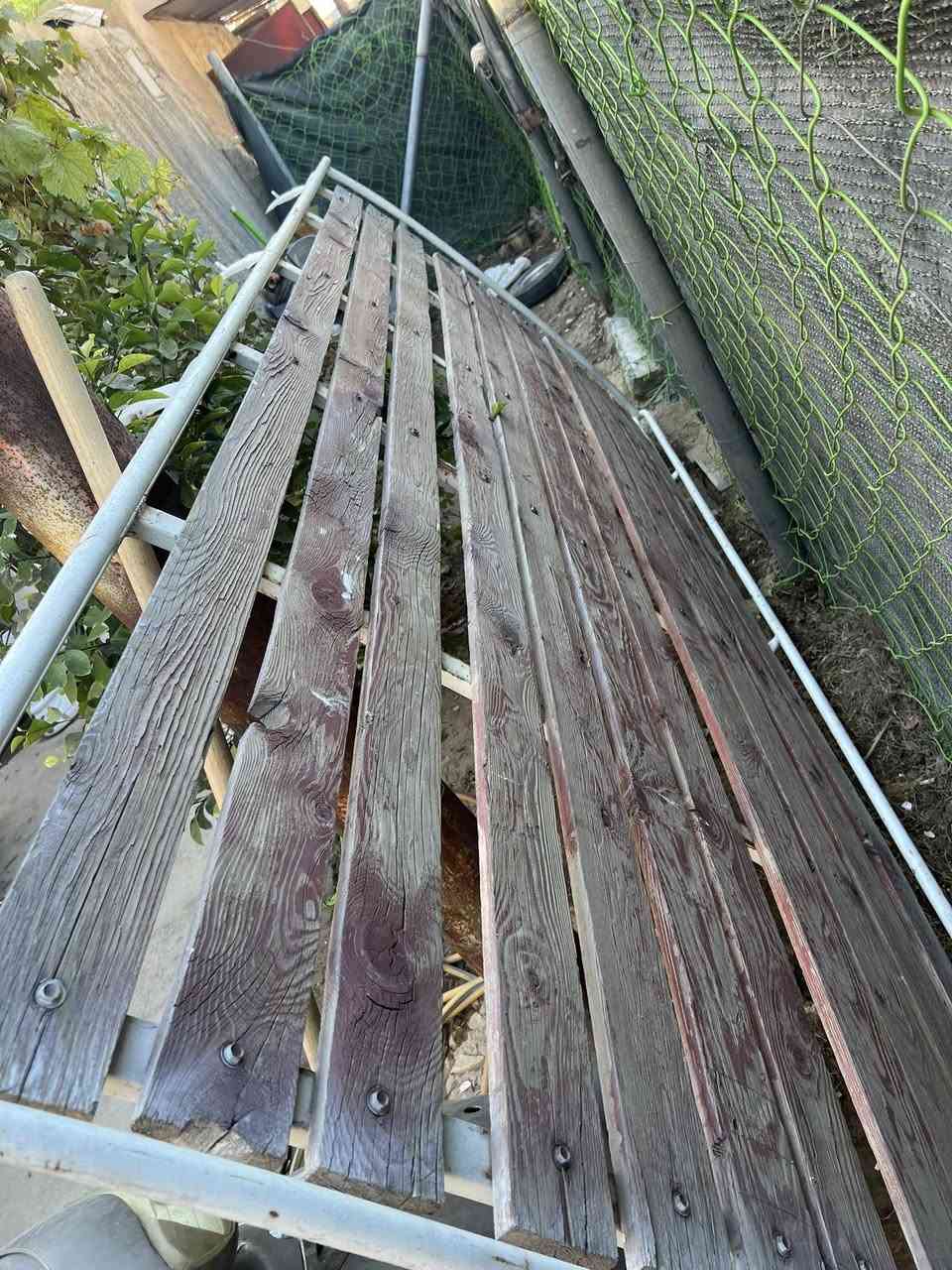 سلام عليكم سيبايات عدد ٢ وحده مال جنبي عاليه وحده جنبي ناصيه ٢ جديد وكاملات سعر الوحده ١٠٠ مكاني بغداد المحموديه
(***********)(***********
