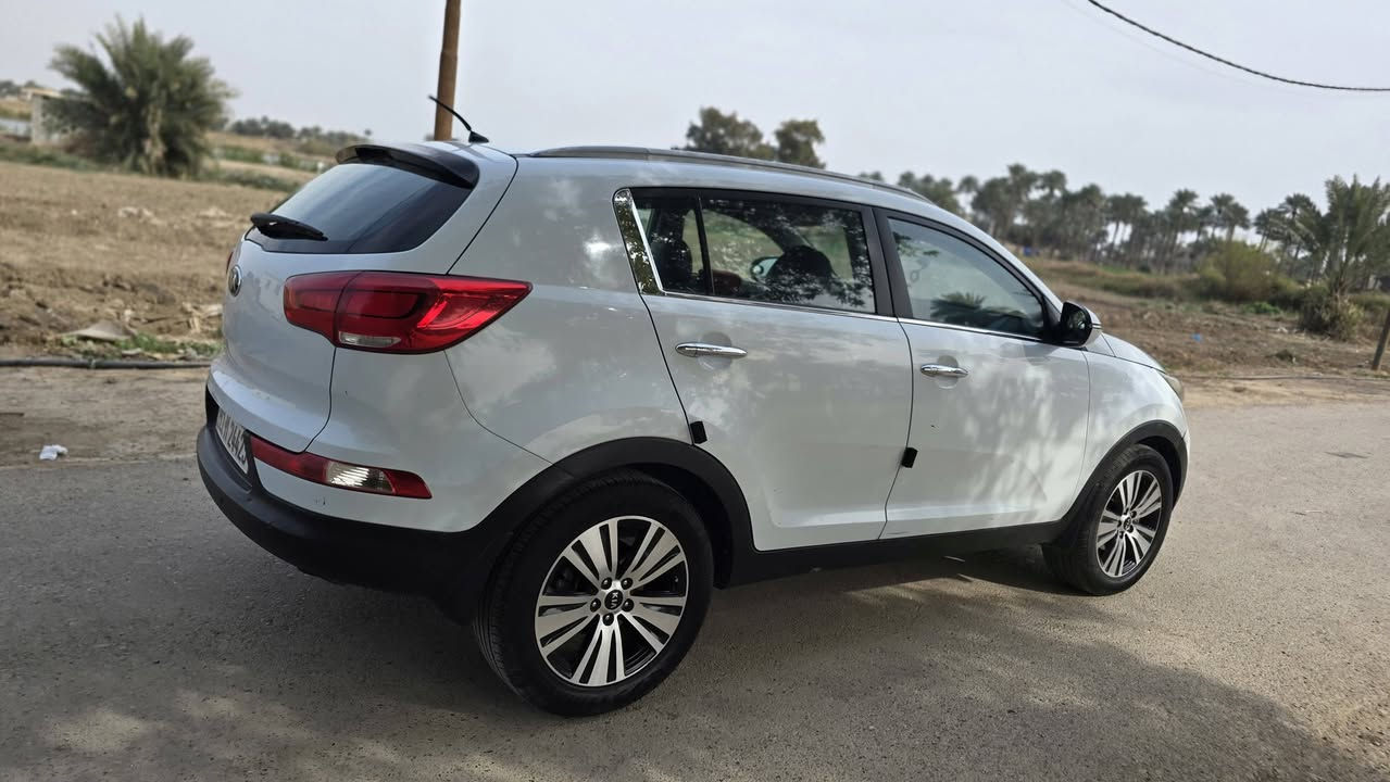 سبورتج 2016
السعر 155 وبي مجال 
***********
بغداد _ السيديه
