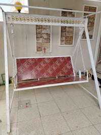 مرجوحه لبيع السعر ١٧٥ الاتصال علي 07835336030