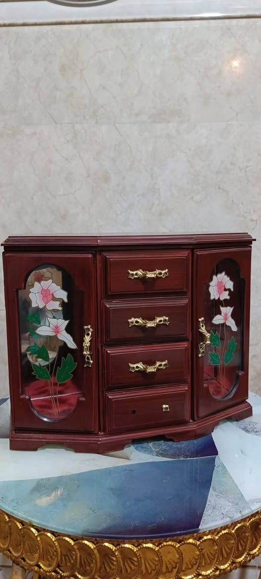 ياألله سلام عليكم نقدم لكم أجمل الانتيكات والاجهزه الاصليه وبأسعار مناسبه


**إذا كنت صاحب هذا الإعلان وتريد حذفه لأي سبب، رجاءا أرسل رسالة إلى الدعم الفني**