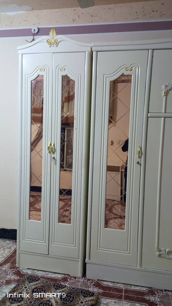 السلام عليكم اخوان توجد غرفه توج بيضه صبغ حراري نضافه فول السعر مليون 300وبيه مجال الاستفسار عن الرقم ***********يوجد واتساب المكان البوعبيد الحويجة
