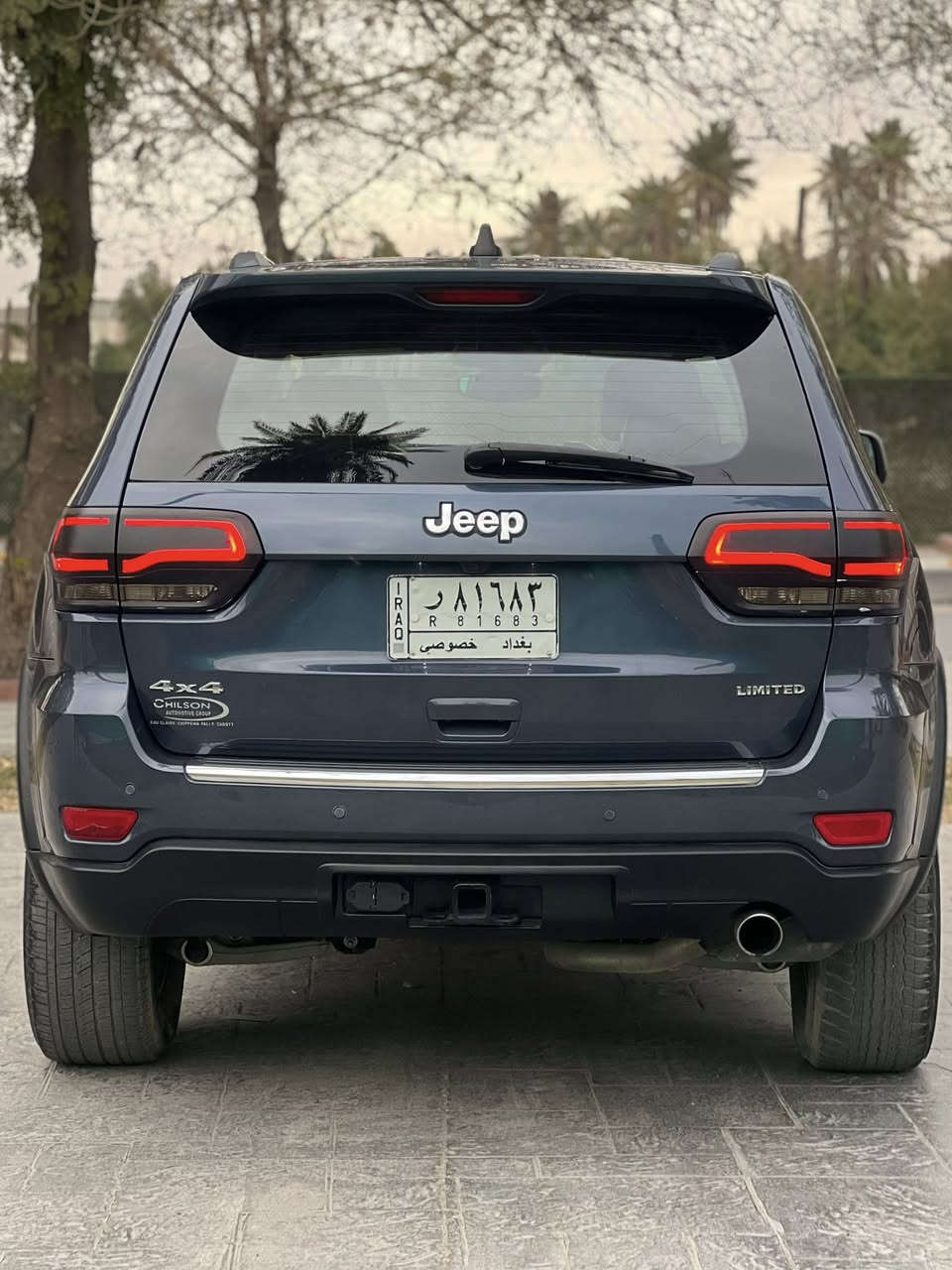 ‏‎جيب شيروكي موديل 2020  امريكي
‏‎
ماشيه 63الف mi رقم بغداد. 💯
بصمه‎ ⁃ فتحة سقف / كشنات كهرباء  / رادار خلفي امامي  / رادار جانبي / النقطة العمياء  /حساسات امامية وخلفية-  /شاشة كبيره- /محرك 6 سلندر  /   /دفع رباعي 4*4 - كشنات  جلد / توقف ذاتي / صندوق كهرباء  / 

عنوان بغداد العطيفيه 📍📍سونار داخل الصور ❗️

للتواصل :***********
