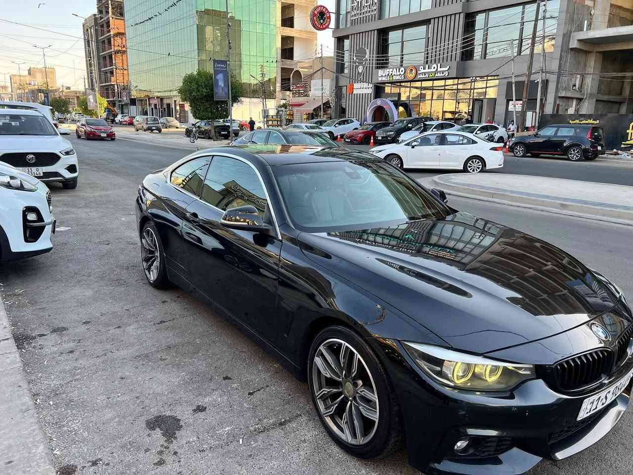 السلام عليكم
Bmw 430i 2020
78.000 km ماشية 
بدون صبغ تبديل جاملغ و بنيد 
دواخل سليمه و ايرباك سليم 
19500$


**إذا كنت صاحب هذا الإعلان وتريد حذفه لأي سبب، رجاءا أرسل رسالة إلى الدعم الفني**