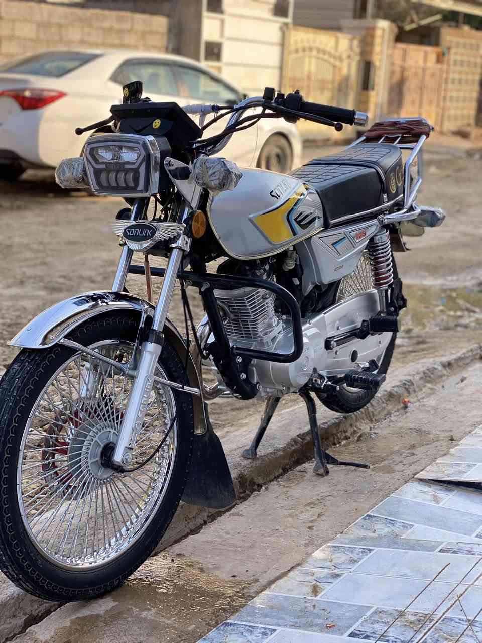 السلام عليكم تايكر 2025 محرك ما مفتوح نضافه 100% تايرات جوبلس جدد دراجه حيل نضيفه شلعه معدل فولل كهربائيات كلهه شغاله كامله مكمله دراجه خير من الله مكان ديالى بعقوبة رحمه سعر خاص تفاصيل خاص او تتصل *********** 🩶
