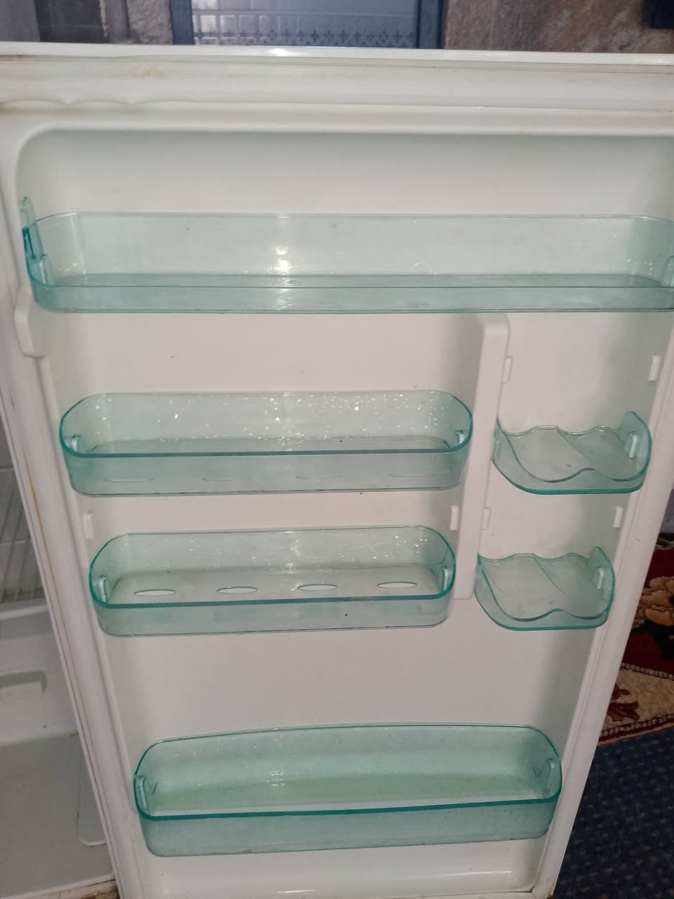 غراض بيت للبيع جديد ستعمال قليل
ثلاجه عدد ثنين الوحده ب125 جديدات ستعمال قليل عالفحص
2...طباخ ايطالي جديد ستعمال قليل عالفحص ب125
3..مراوح العدد6..اصليات عالفحص الوحده ب15
4...سبلت جديد ستعمال قليل تدفئ تبريد ب350
5...تخم مستعمل خمس قطع 4في4...ب100
6..ميز بلازمه ب5
7...كاروك طفل صاج هو هزاز هو جربايه ب25
8..كرسي ودباب ماي ومقعد وبكج مال شامبوات حمام ب10
9...غساله حجم كبير ايطالي عالفحص ب50

...
مكاني ديوانيه ***********
