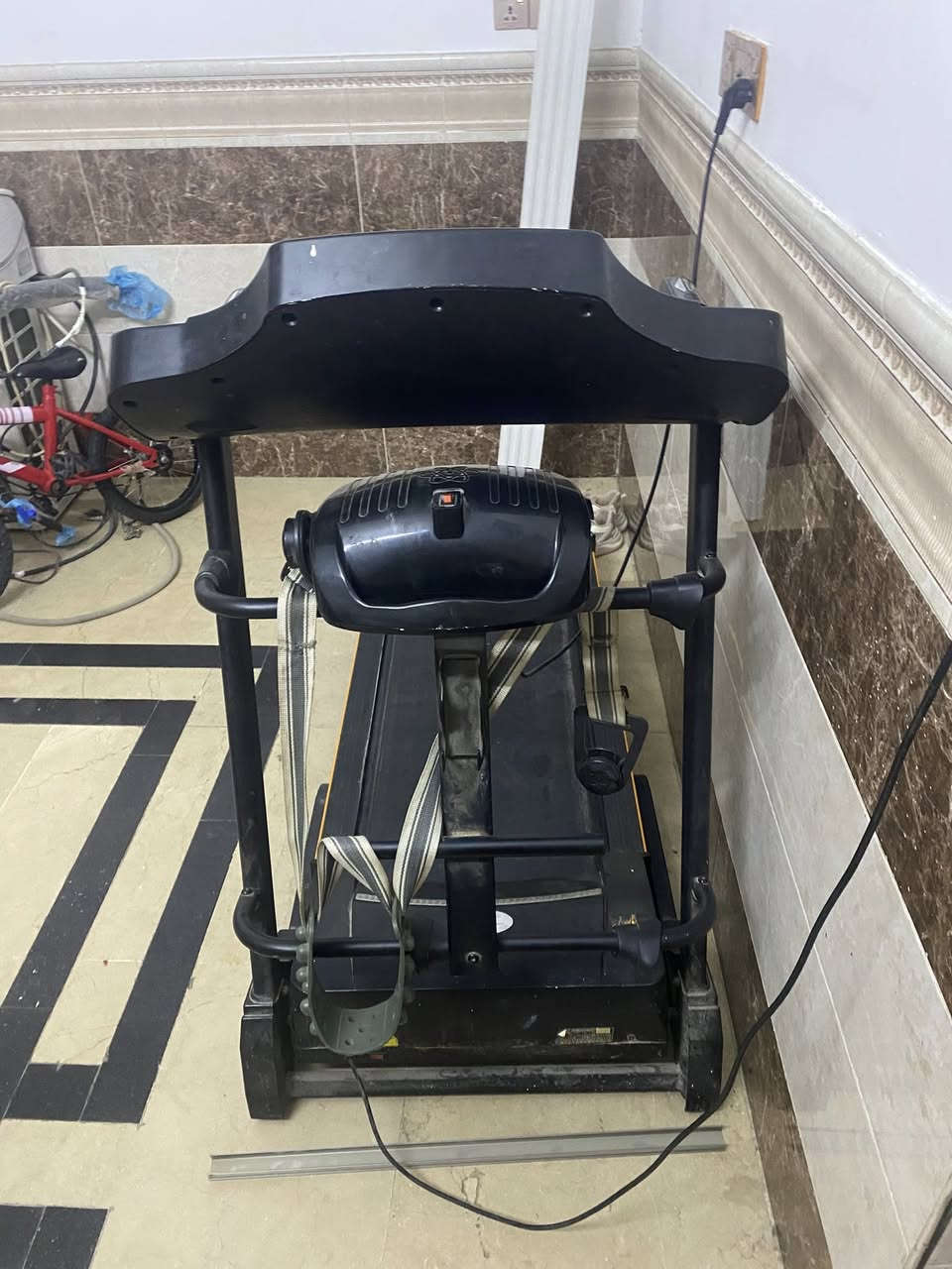 سلام عليكم للبيع جهاز جري نضيف مستعمل شي قليل


**إذا كنت صاحب هذا الإعلان وتريد حذفه لأي سبب، رجاءا أرسل رسالة إلى الدعم الفني**