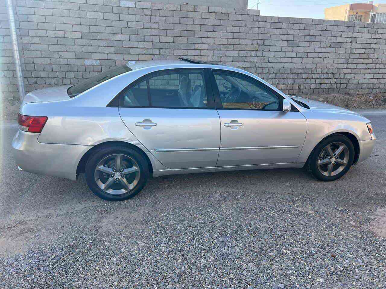 السلام عليكم
سوناتا 2008.سلڤر للبيع
مكفولة من الحادث والصبغ 
سياره نضيفه وجاهزه من كلشي ✅✅✅
كير محرك  كهربائيات ✅
فول مواصفات
سلايت
مكينه 6سلندر 3300  
ادامة كامله عل سيارة مال جناي 
رقم صلاح الدين مميز تحويل مباشر 
السونار مرفق مع الصور 
السعر.. 111 وبيها مجال
سيارة جديده.مكانها صلاح الدين الشرقاط 
***********
