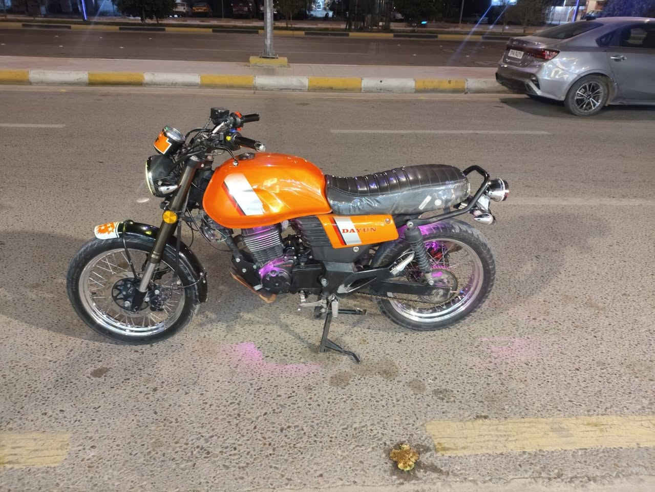 مكلف بنشر دراجة دايون لايتي موديل 22 مكينة 200 مابيه نقص الدراجة بسمي ومكاتبة يم مكتب حسين
السعر مليون و400 المكان حي الغدير 
رقمي *********** كربلاء, العراق
