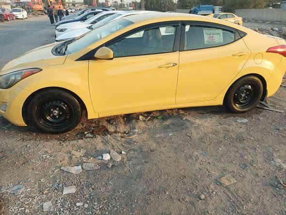 السلام عليكم النترا 2011 وارد امريكي حادثه بنيد بدون بدون دواخل وبدون ايرباك سياره احلى من الصوره حجم المكينه 1800 دوش وذاك مراوس بخصوصي هم يرهم السعر 95 وبيه مجال العنوان بغداد السيديه او الرضوانيه  *********** {}***********
