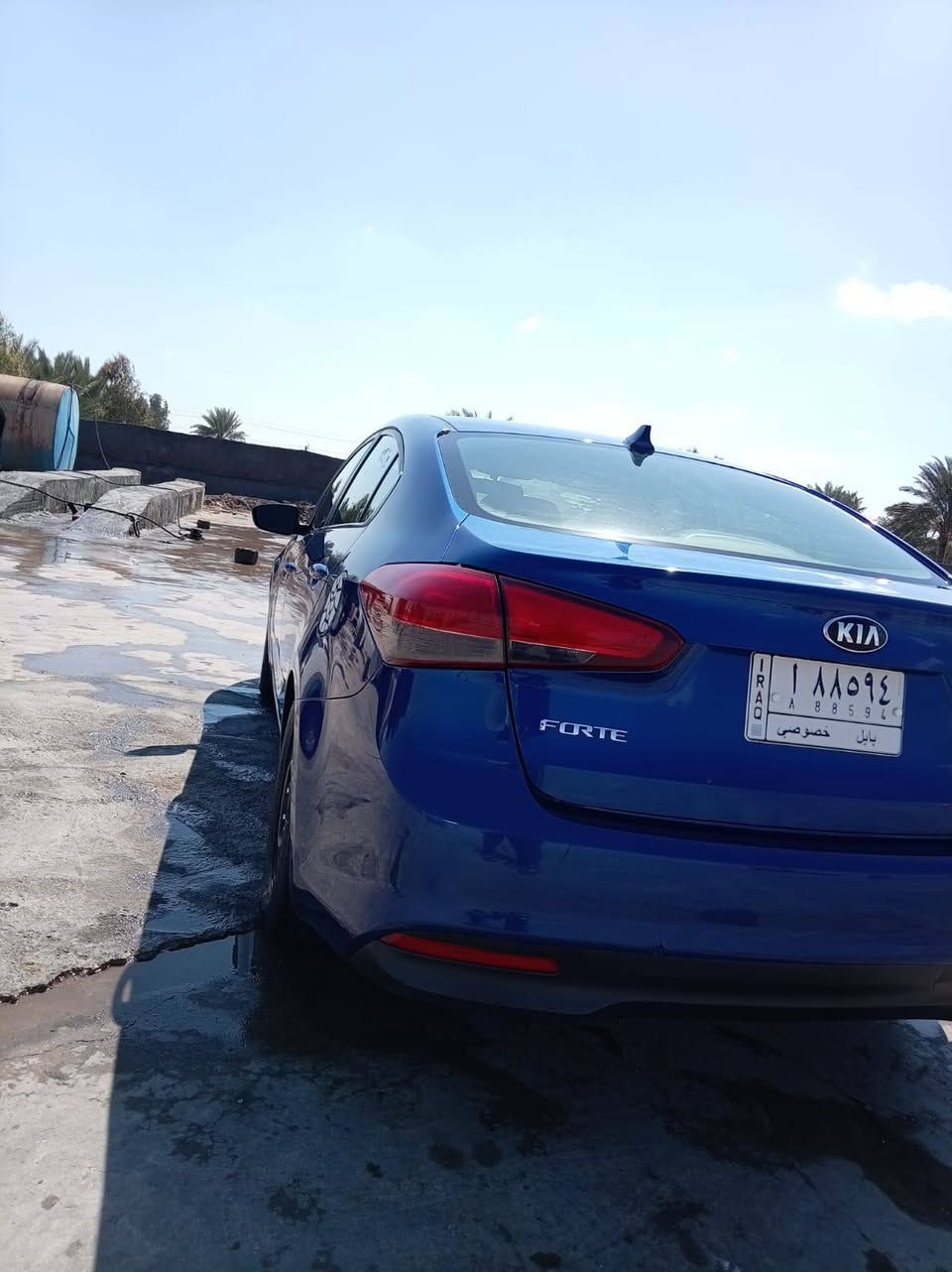 فورتي ٢٠١٧ حلة
وارد امريكي ضرر جاملغ ايمن 
السعر 117
الاستفسار ***********
***********
