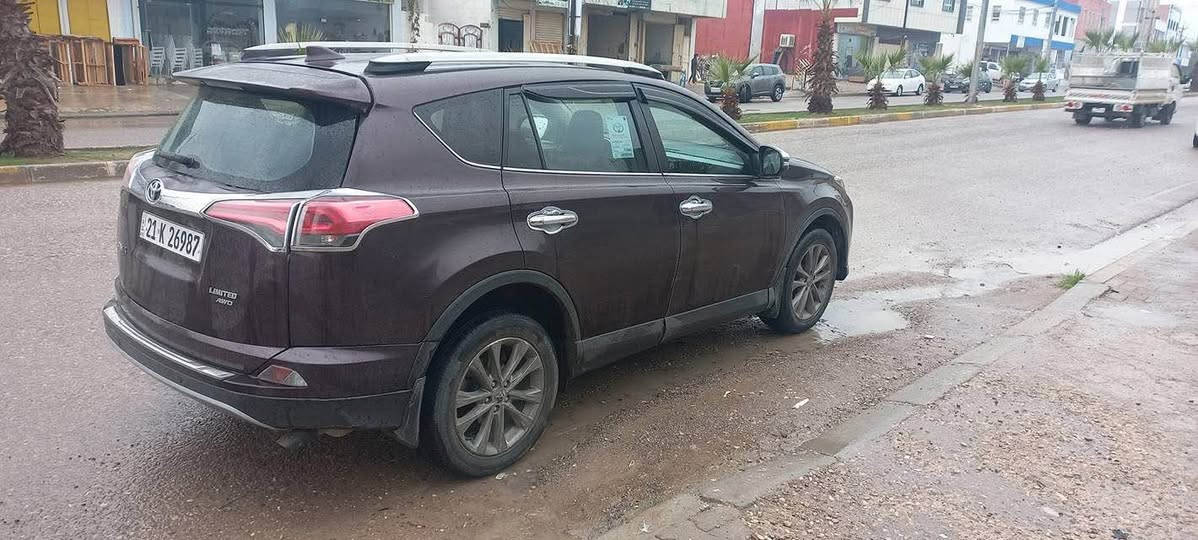 رافور موديل 2017 فول مواصفات لمتت رقم جديد هزة جديد لون باينجانى أربعه قطح صبغ امامى سي لايت صبغ ابيع عام سعر ١٢٥ ورقة مجال مكان سيارة قضاء بردةرش موبايل *********** اكر, نينوى
