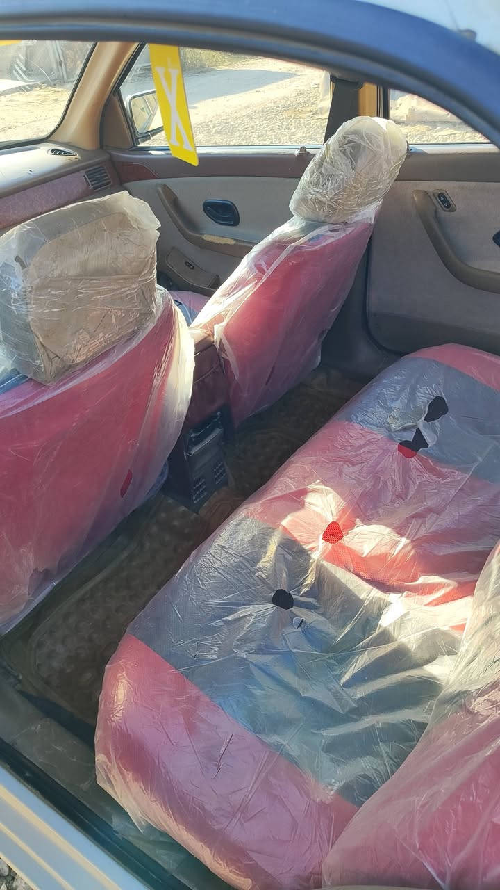 سمند 2011 كير ومحرك مكفولات جدد تبريد تدفئه كهربائيات السياره كامله شاشه وتخم تاير جديد  ولايته زنون السياره بيها ضربه بل جاملغ الخلفي شويه طابه للجنطه ابددد ما مبينه خياسات ابددد مابيها سياره تخبل مال جناي السعر 39وبيها مجال 
مكان الحمزه الشرقي ***********
