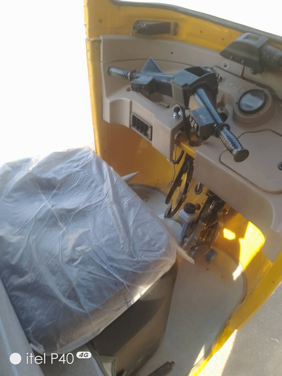 السلام عليكم تكتك للبيع موديل 20رقم واسط تحويل مباشرمجفت بوش جديد مكاني واسط نعمانيه  تكتك مصبوغة ***********
