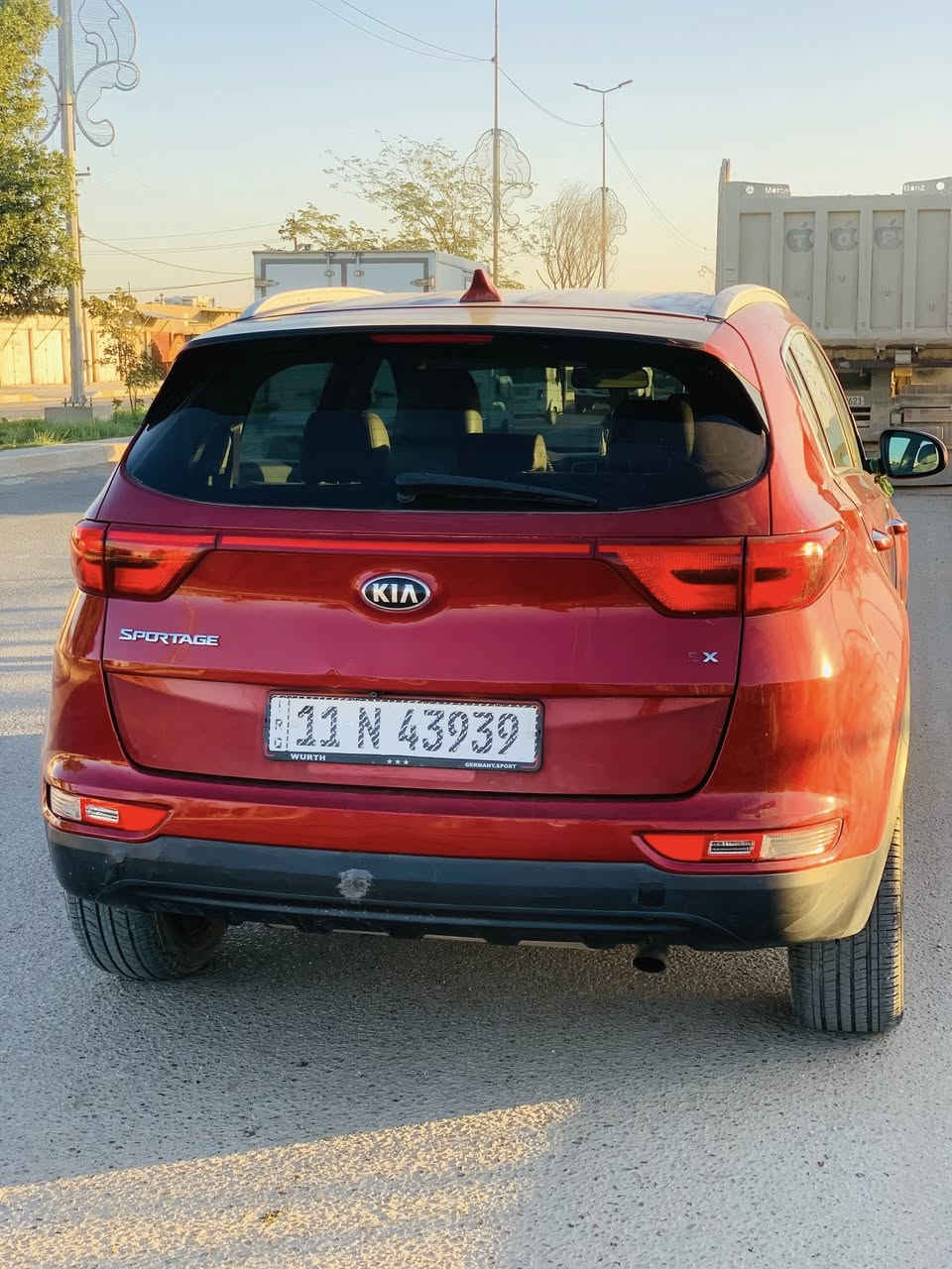 سبورتج 2017للبيع او مراوس امريكي السياره داخله كلين لاضربه ولاصبغ ولاتبديل رقم بغداد الجديد بأسمي 
مكينه 2.400
السعر 168$
مكان السياره بابل-شوملي

‭0771 836 6112‬
