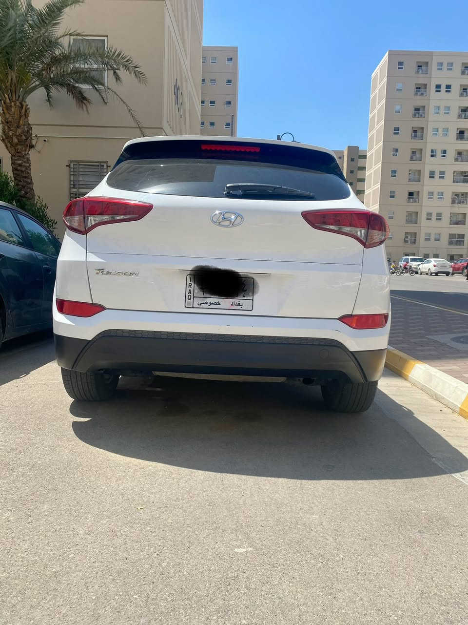 السلام عليكم 
توسان 2018 وارد امريكي ما مبدل بيه اي شي 
صوره الحادث مأشر بالاحمر 
نص فول مكينه جي دي أي 
مكاني بغداد السيارة بأسمي 
رقم انكليزي 
هزة جديدة 
***********
السعر ١٧٣
