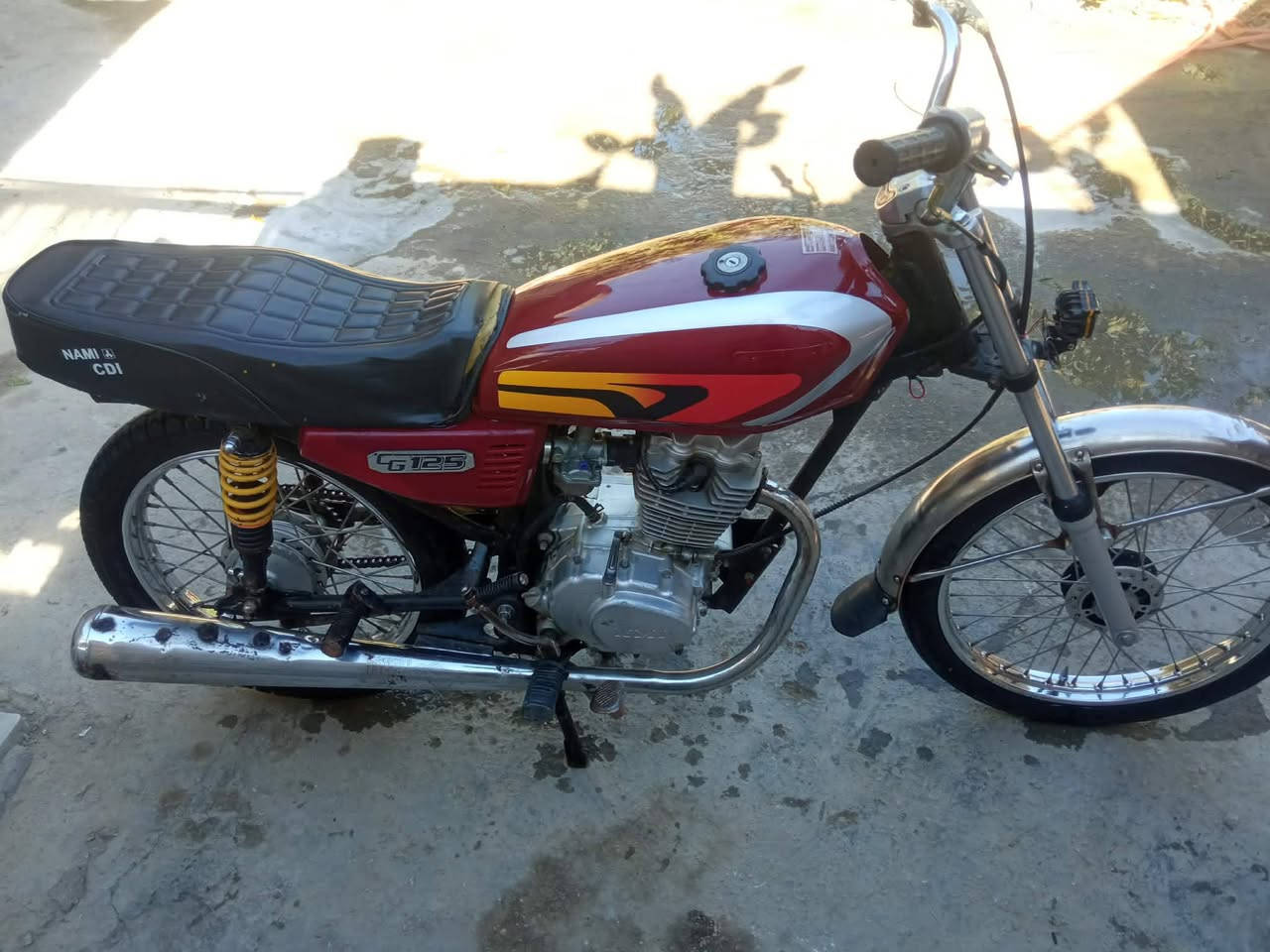 سلام عليكم نامه شلامجه 20 كلك كلك كلك مكفول
نواقصهه بيهه وحيف بل مكينه وكابرتر تعبانه 
مكاني كربلاء حي الغدير شارع 60 ب300 وبيهه مجال
 ***********
