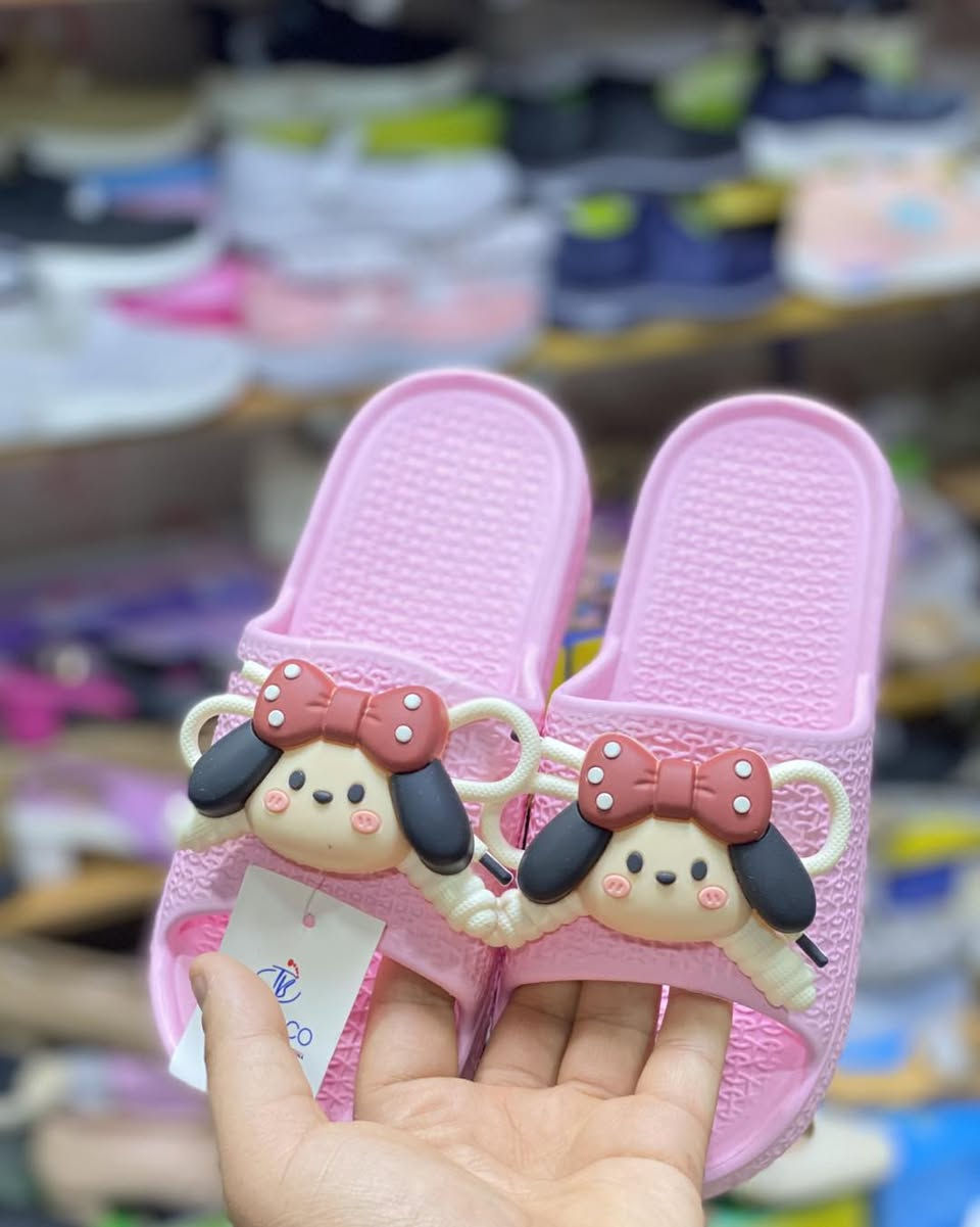 ❤جديد❤ New❤
 سليبر نسائي بناتي سمايل ✔️✔️✔️
🌹🌹🌹موديل قمة الجمال والاناقه 🌹🌹🌹
القياسات. 36.37.38.39.40.41
العنوان الانبار هيت حي العمال مجاور قائم مقامية هيت الجديده 
للاستفسار. ***********
👈🏿👈🏿👈🏿لا يوجد حجز ولا توصيل 👍👍👍
أوقات العمل 
🕤من ساعه 9:30 صباحا إلى اذان الظهر 🕛
🕠ومن اذان العصر إلى 7:30 ليلا 🕣
🕣ومن ساعه 8:30 ليلا إلى 10:00 ليلا 🕙
