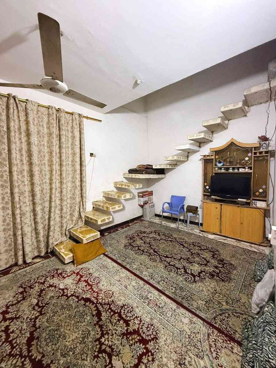 مشتمل  طابو زراعي 
📐 المساحة: 100 م²
📏 الأبعاد: 10 × 10
🧱 البناء: طابوق

📍 الموقع: المشخاب – حي المعلمين
يحتوي على غرفة وصاله واستقبال ومطبخ 

💰 السعر: ٢٧ مليون وبي مجال 

📞 للاستفسار والاتصال:
*********** *********** 

📍 أو زيارة مكتبنا:
المشخاب – شارع القادسيه حي الضباط مجاور مدرسة الذكوات الاهليه القديمه
