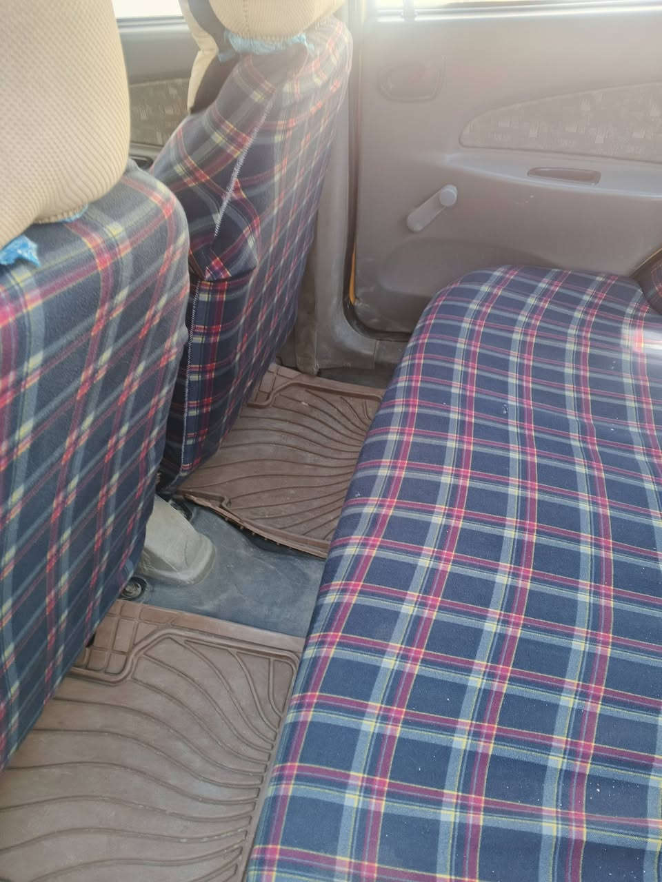 سلام عليكم عندي سياره للبيع او مراوس نوع طيبه أجرة رقم بغداد الدولي موديل 15 بسمي عنواني  ديالى خان بني سعد رقم تليفون *********** سعر 37 مع صور
