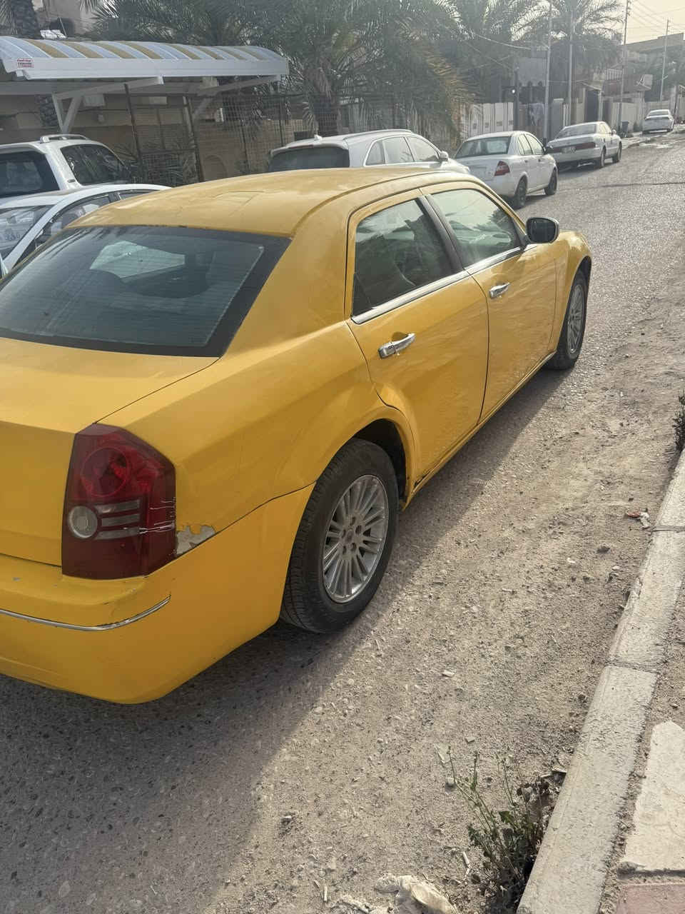 اوبامه 10 للبيع مكينه حلوه كير ضعيف حداده حلوه تايرات نضاف اكسل نضيف سيارة كوم حديد ما عده الأصوليات التواصل ع ***********
