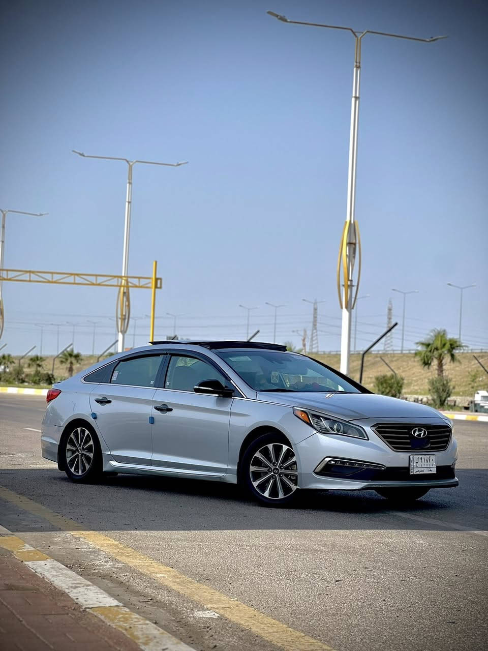 السلام عليكم للبيع سوناتا 2015فول لمتدد1/1
وارد امريكي (حادثها بنيد صبغ و جاملغ بارد)

رقم بغداد بسمي

محرك كير مكفولات

مواصفات السياره VIP

فول 1على1

بانوراما 

بصمه 

محرك 2400 GDi

تبريد خلفي 

حساس 

كاميرا

كشنات تتفه حار بارد

تتفه استيرن

كشن كهرباء 2

بردات خلفيه

دبل اكزوز 

سايد بريك بصمه

كشن ميموري

لد امامي و خلفي

رادار امامي 

رادار جانبي

تحديد مسار 

سماعات انفنتي 🎤

ويل 17 كروم

لايت عدسه زنون

السعر : ( 147 ) و بيها مجال قليل

العنوان : الانبار فلوجه

الاستفسار :
***********

***********
