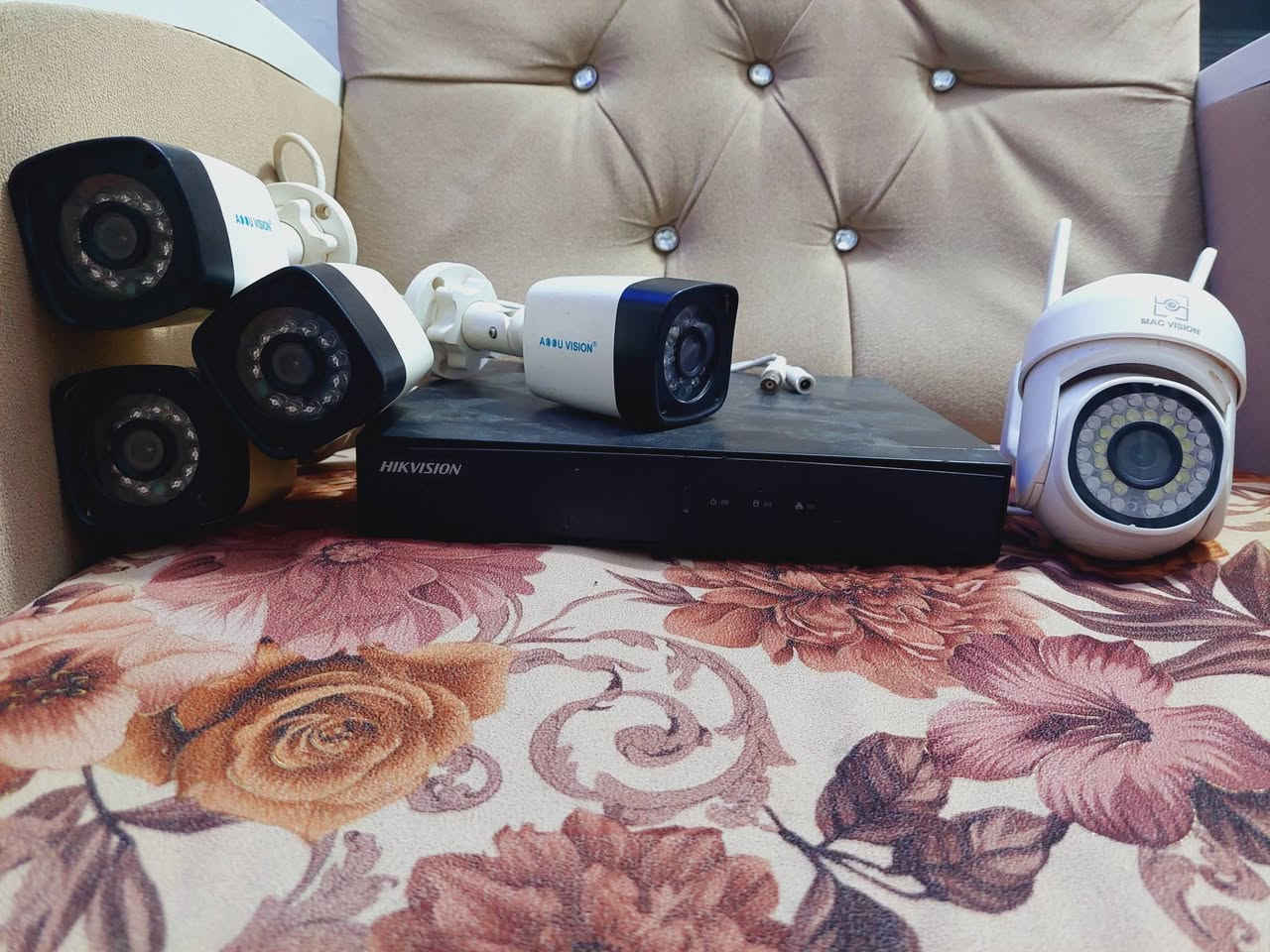 قيم وخذ بليرضي الله كله شغال سسدم قديم وشديد جديد


**إذا كنت صاحب هذا الإعلان وتريد حذفه لأي سبب، رجاءا أرسل رسالة إلى الدعم الفني**