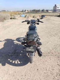 سيفان موديل 25 الدراجة كلش نظيفة نقصها فقط مراية اليمين وفلتر الصلنصة ...