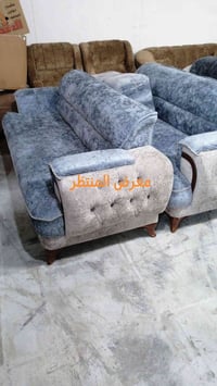 معرض المنتظر • داموك المثلث • كنب