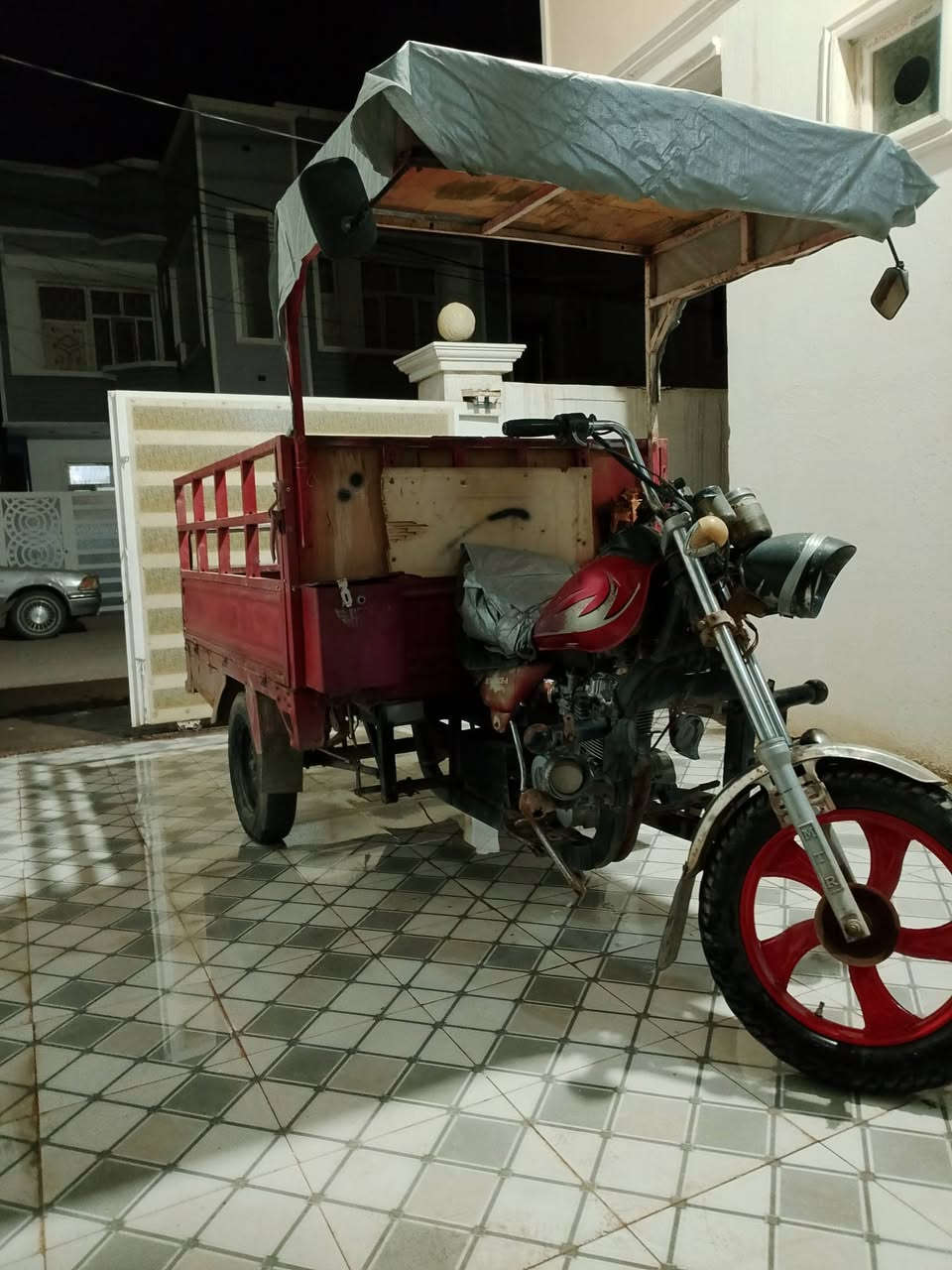 سلام عليكم ستوتة ام تي ار للبيع سعر ٩٠٠ بيها مجال حك جية أوراق كاملة وصل ترقيم مستلم
نضيفة خير من اللة كهربائيات شغالة عنوان تقاطع القدس***********واتساب
