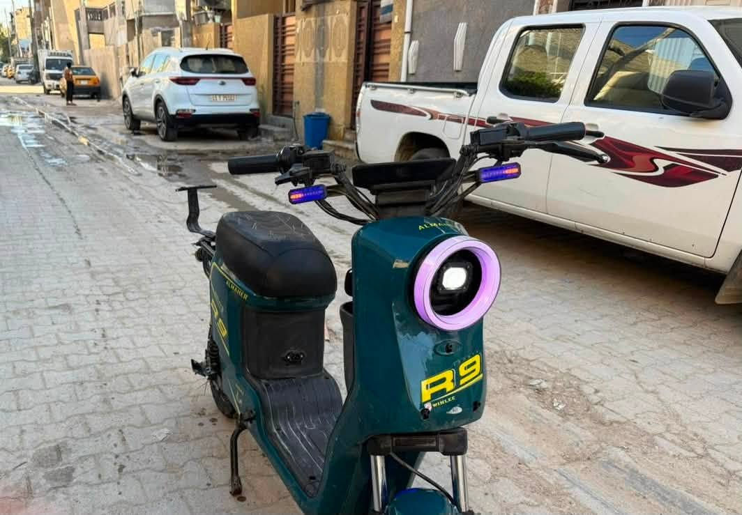 سلام عليكم دراجة شحن نوعية R9 أربع سرعات مديل 24 مواصفاتها معروفة للبيع السعر300 الف. مكان بغداد وبي مجال للشراي التواصل واتساب او رقم
***********
